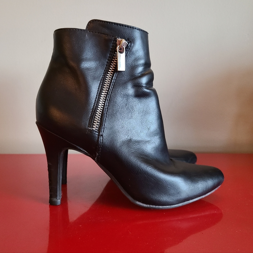 Black 3.5" asymmetrical zipper booties Kelly & Katie